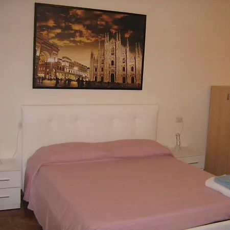 Flat In Milan 1 Apartment Room photo